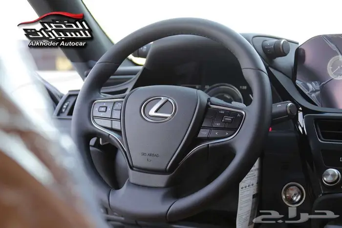 لكزس ES 300 AH 2025 - الخضر للسيارات 4