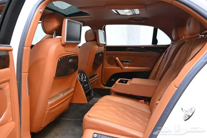 بنتلي فلاينج سبير 2016 سعودي 15