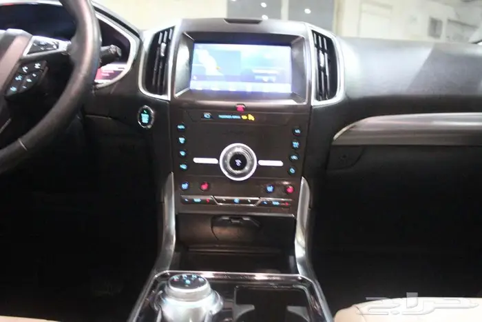 فورد إيدج تيتانيوم 2020 بانوراما بطاقة جمركية أمريكي 75