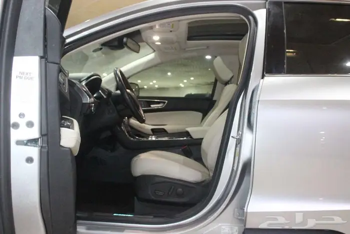 فورد إيدج تيتانيوم 2020 بانوراما بطاقة جمركية أمريكي 38