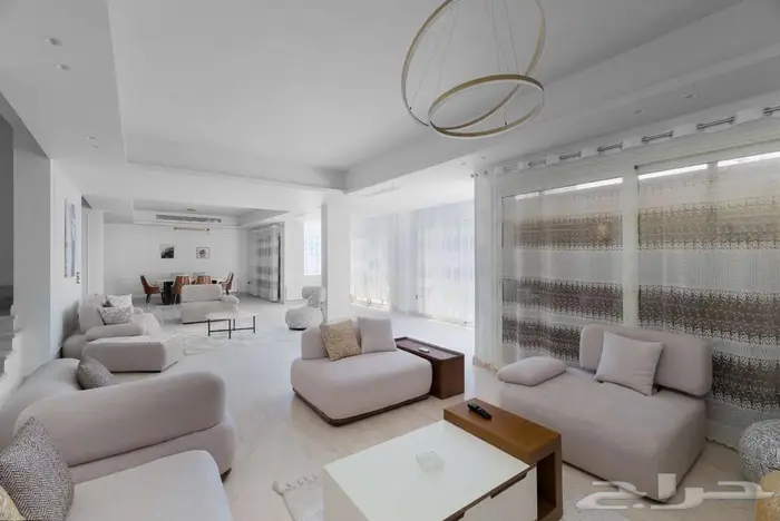 فيلا مستقلة ب7 غرف نوم   بالم هيلز  الشيخ زايد 12