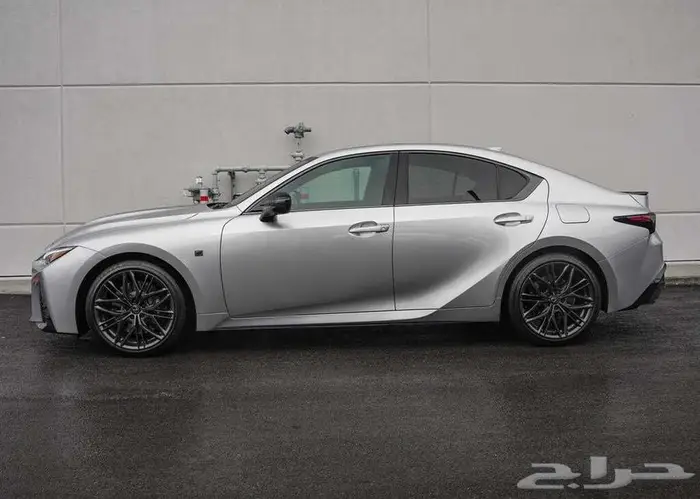 لكزس IS 500 F Sport Performance Lexus  2025 4
