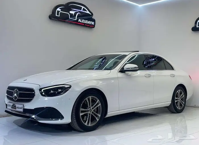 مرسيدس E200 2022 1