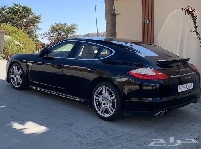 بورش باناميرا اس 0