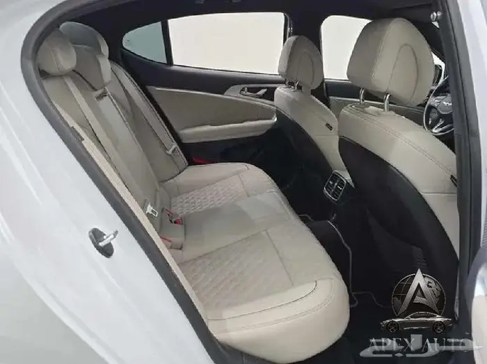 جنسس G70 2023 رويال 6 سلندر نايت باكج 18