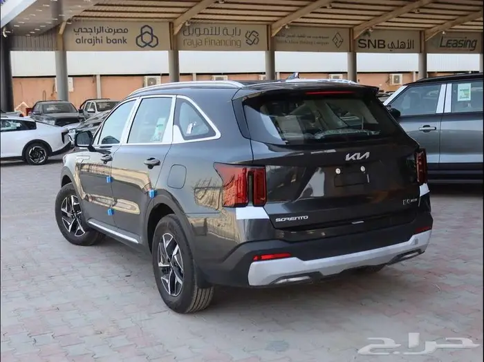 كيا سورينتو هايبرد 1.6 C.C 17
