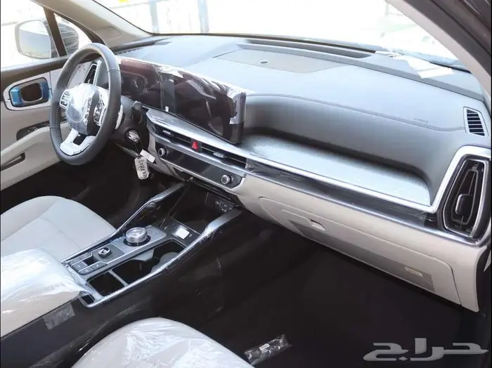 كيا سورينتو هايبرد 1.6 C.C 9