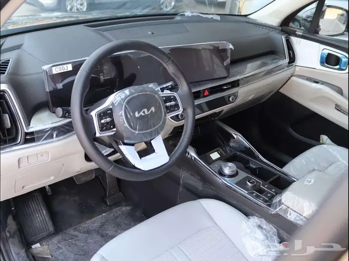 كيا سورينتو هايبرد 1.6 C.C 8