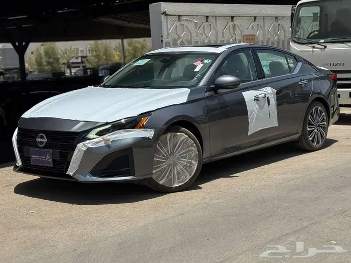 نيسان التيما SV مبيعات الكاش والتقسيط 6