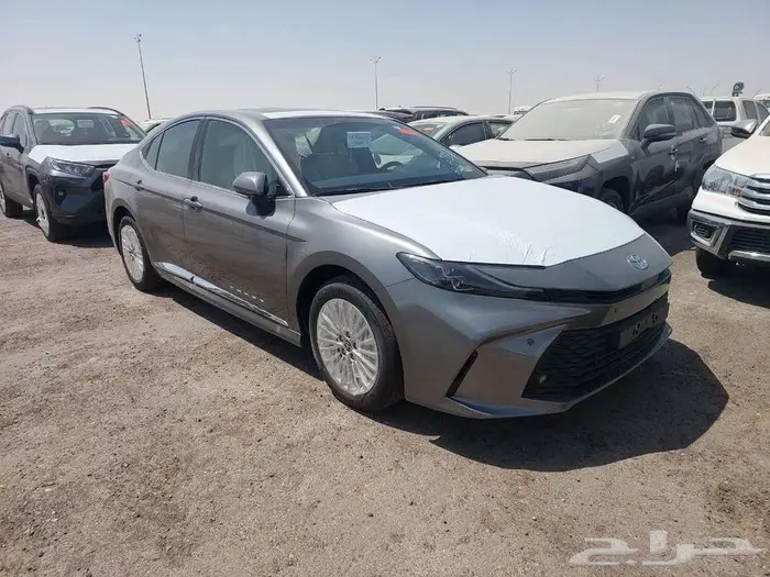 تويوتا كامري le بنزين موديل 2025 كاش واقساط 1