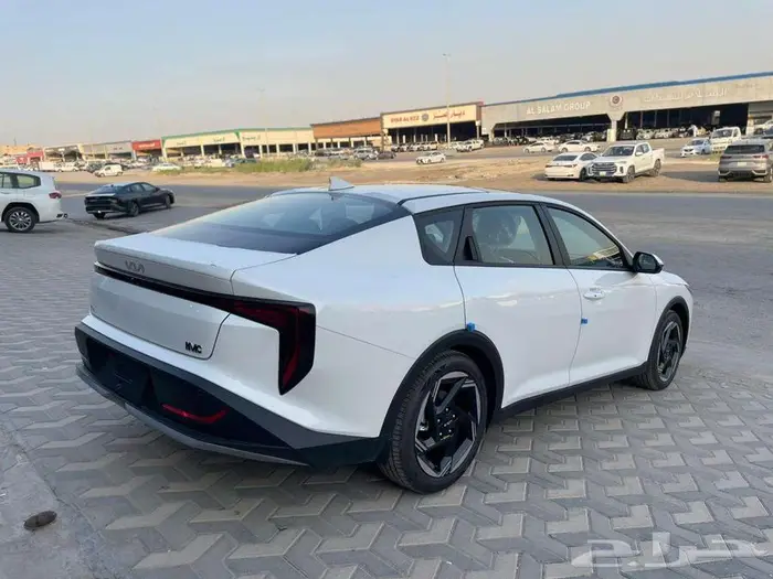 كيا k4 نص فل 2026 متوفر جميع الفئات 4