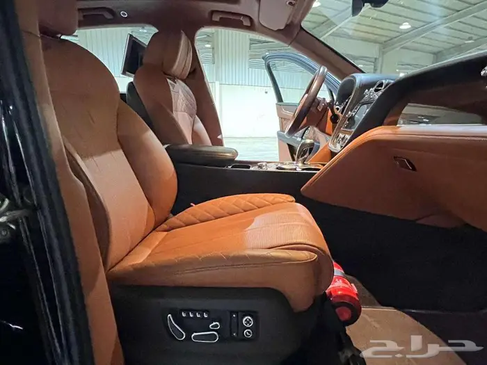 بنتلي بنتياقا موديل 2019 سعودي بدى وكالة 7