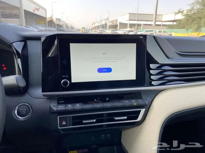 تويوتا كامري LEبنزين 2025كاش -اقساط 12