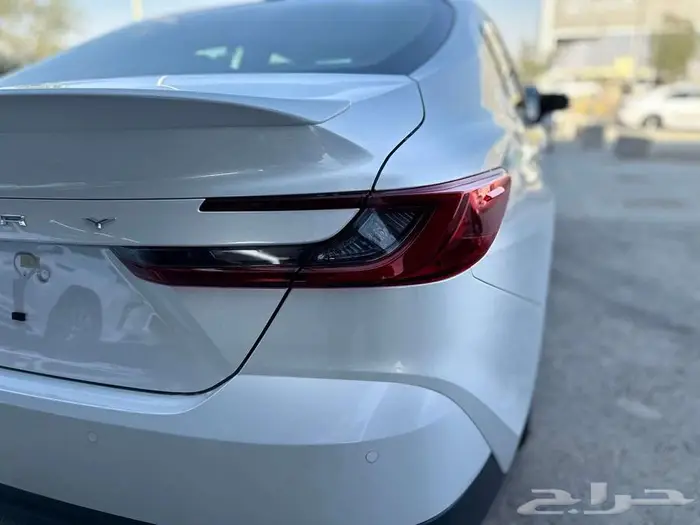 تويوتا كامري 2.5 LE 2025 بنزين كاش وتقسيط بنوك 15