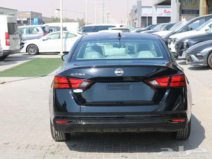 نيسان التيما فئة استاندر موديل 2026 كاش واقساط 14