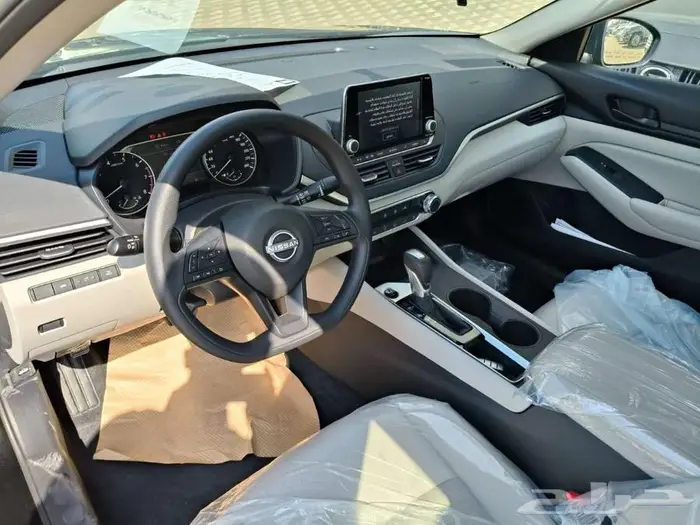 نيسان التيما فئة استاندر موديل 2026 كاش واقساط 5