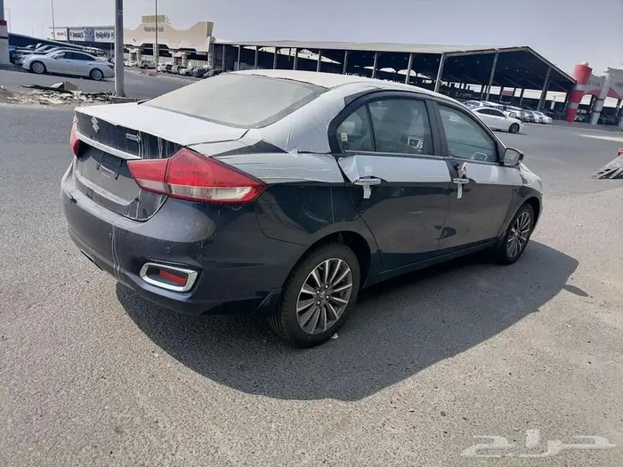 سوزوكي سياز فل كامل 2025 GLX ومتوفر 23 فل كامل 12