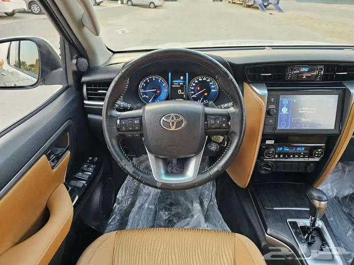 فورتشنر VX_1 2022 13