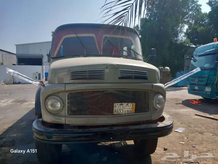 وايت سكس مرسيدس بوز ابو خياره للبيع موديل 76 3