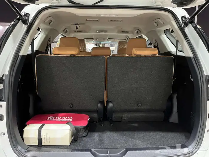 فورتشنر 2024 مخزن 4 سلندر دبل بنزين سعودي 13