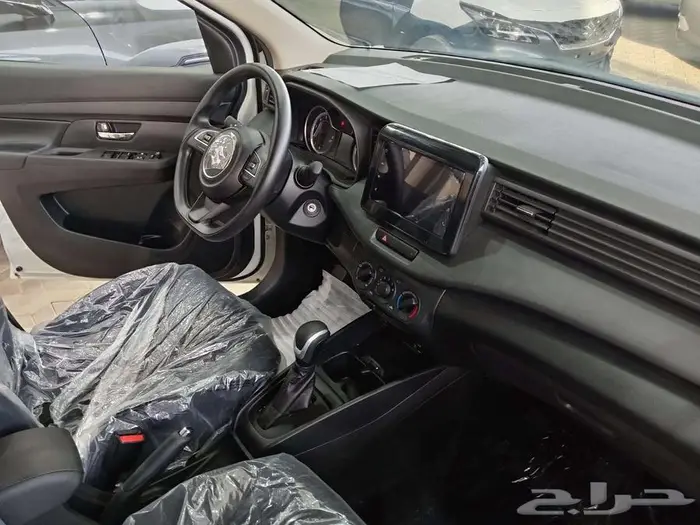 سوزوكي ارتيجا 2025 فل كامل واستاندر 16