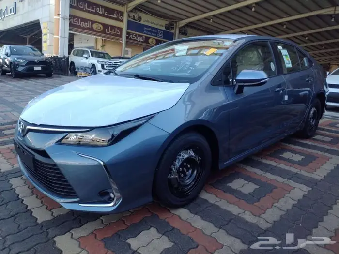 تويوتا كورولا 2025 استاندر محرك 2.0 عبداللطيف جميل 4