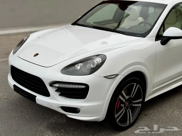 للبيع بورش كايين GTS مالك واحد بدي وكاله 2