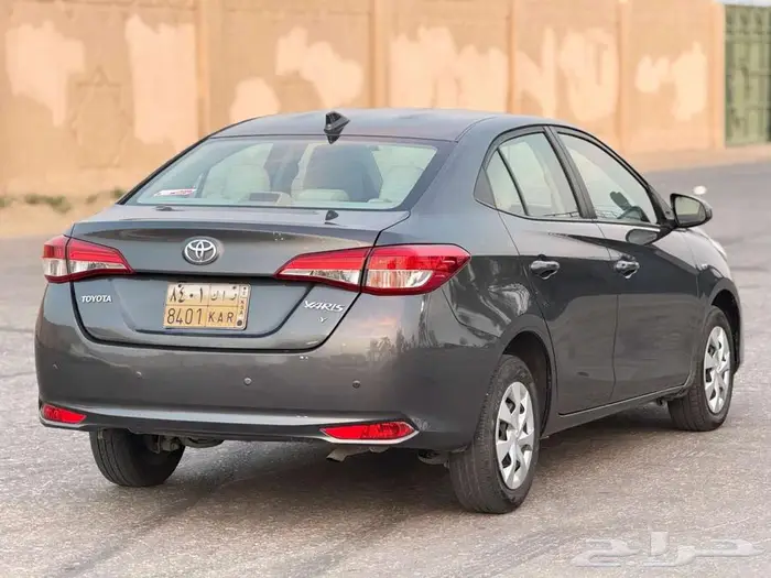 يارس 2022 العداد 192 ألف بحاله ممتازه 9