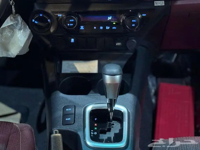 هايلوكس بريمي بنزين دبل فل كامل مفتاح 2025 7