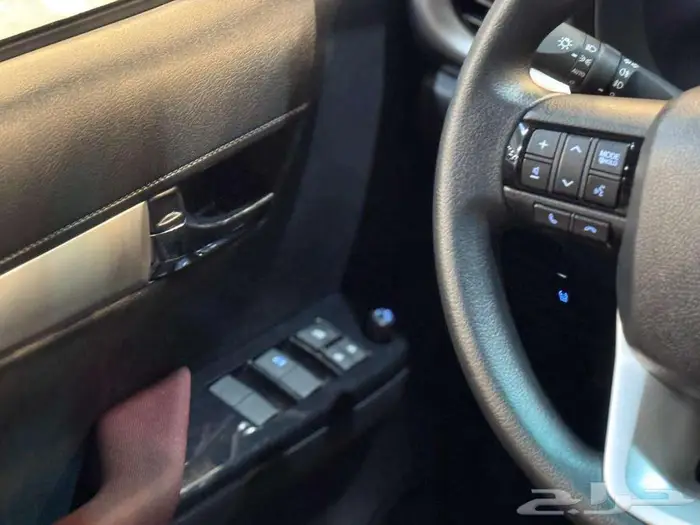 هايلوكس بريمي بنزين دبل فل كامل مفتاح 2025 12