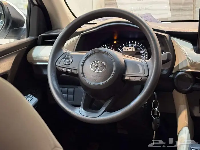 تويوتا يارس 1500 بريمي 2026 3