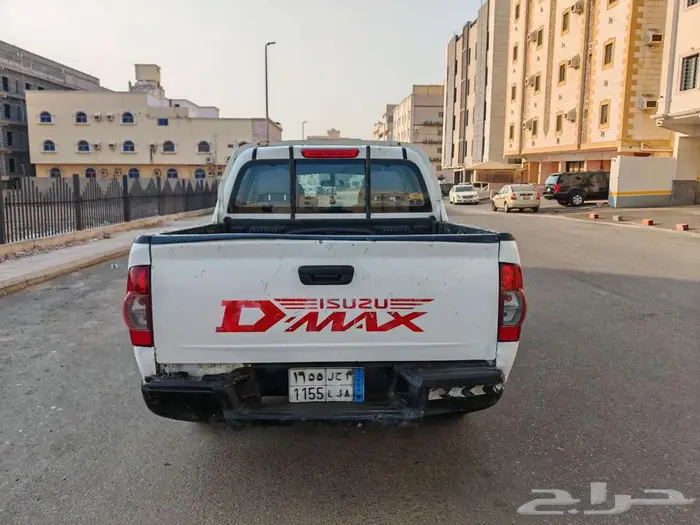 ايسوزو ديماكس 2008 4