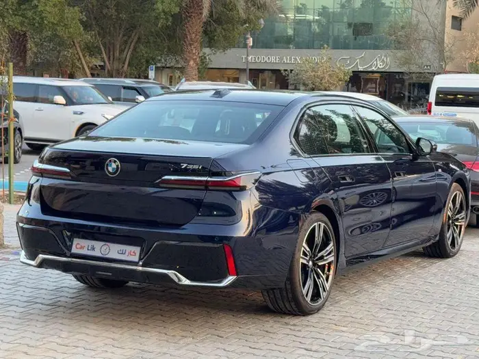 بي ام دبليو 735 مستخدم 2023 9