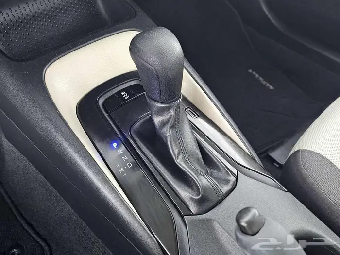 تويوتا كورولا XLI 2023 5