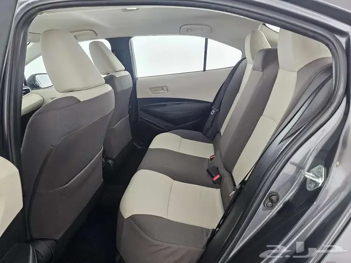 تويوتا كورولا XLI 2023 7