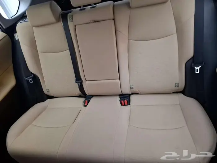 تويوتا راف فور LE 2023 7