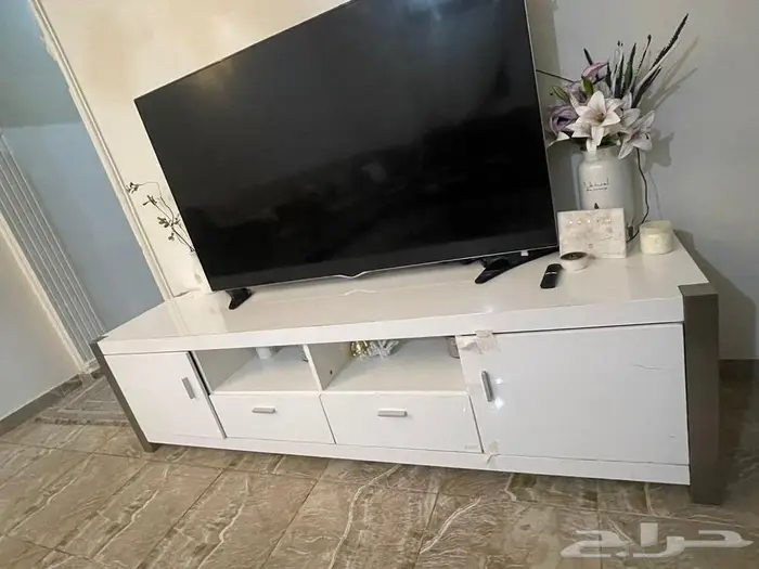 مكتبة تلفاز   زولية   طاولات خدمة 4