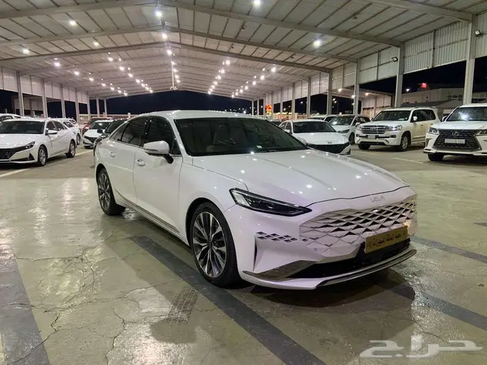 كيا K8 مستورد بنزين 2022 4 كاميرات قياده ذاتيه بصمه 0