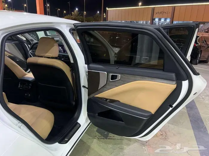 كيا K8 مستورد بنزين 2022 4 كاميرات قياده ذاتيه بصمه 18