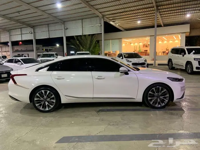 كيا K8 مستورد بنزين 2022 4 كاميرات قياده ذاتيه بصمه 5