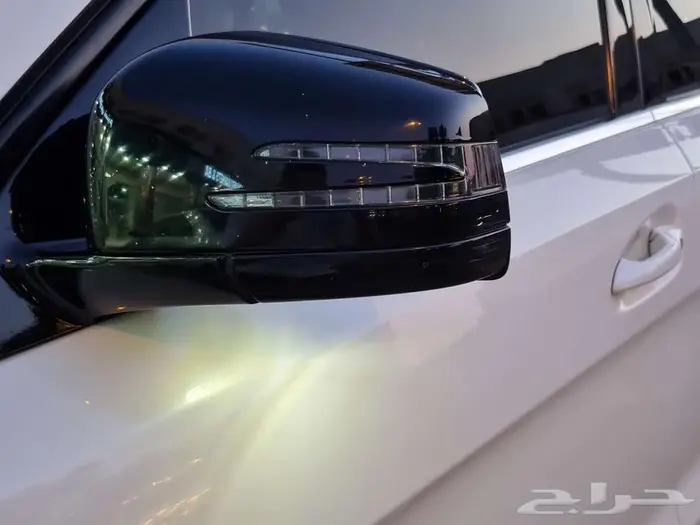 جيب مرسيدس 2013 والبيع سمح 37