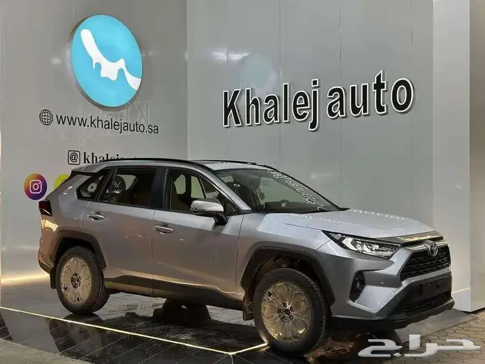 تويوتا راف فور xle بنزين موديل 2025 كاش و أقساط 0