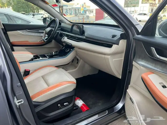 اكسيد مستعمل LX موديل 2023 4