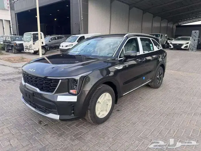 كيا سورنتو استاندر 1.6cc تيربو هايبرد 2024 تصدير مصر 2