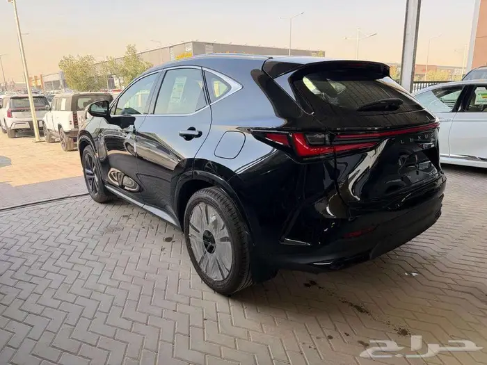 لكزس NX350 AA 2025 خليجي كاش و تمويل بنوك 7