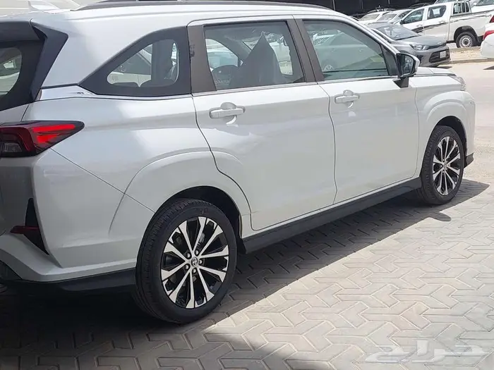 تويوتا2025 فيلوز GLX 2025بنزين تقسيط وكاش 4