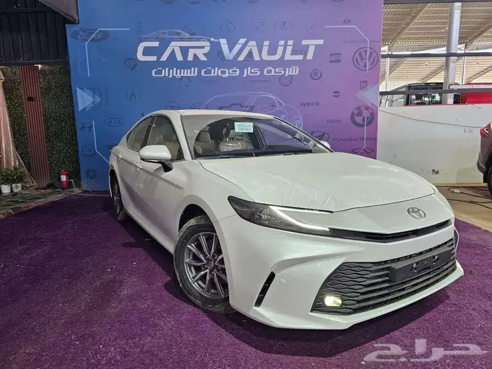 تويوتا - كامري - 2025 - E بنزين - سعودي 0