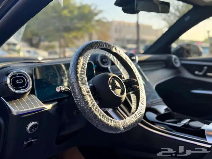 مرسيدس GLC200-2026 27