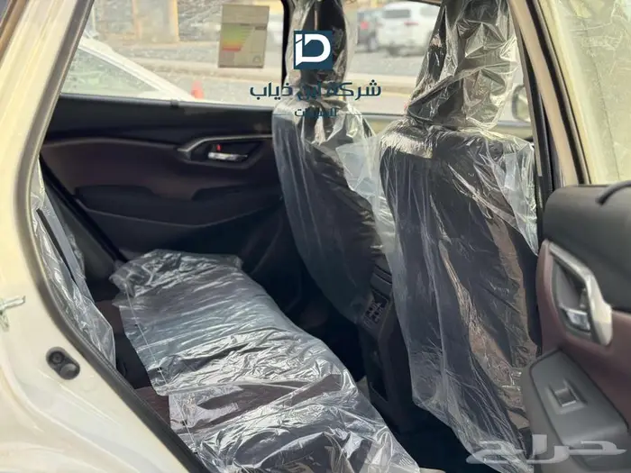 تويوتا اوربان GL سعودي لدى شركة ابن ذياب 1