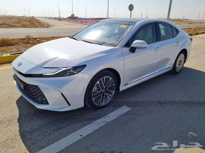 تويوتا تكامري جراندي بنزين 2025 شركة العودة 20